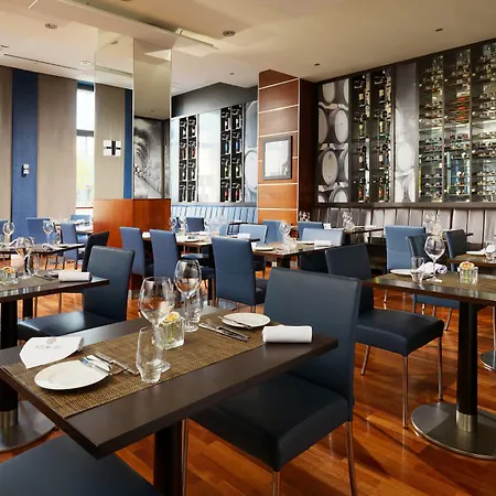 Marriott Szálloda 5*