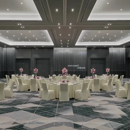 Szálloda Marriott 5*