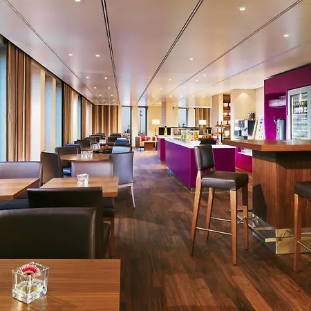 Marriott מלון 5*