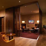 Marriott Hotel 5*