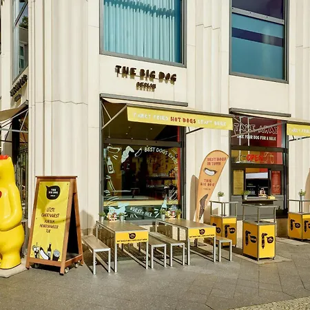 Marriott מלון 5*